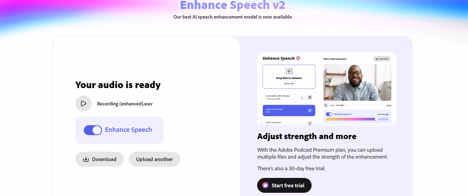 Daha iyi podcast kalitesi için sesli konuşma ayarlarını yapmak için Adobe Podcast Enhance web arayüzünü kullanan adam.